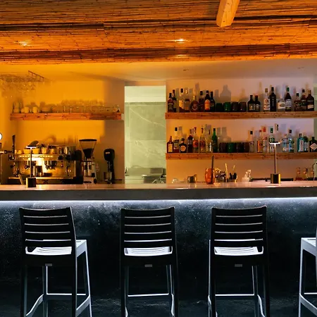 호텔 Serenita Luxury Akrotírion