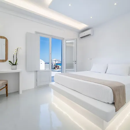 Serenita Luxury 4* Akrotírion