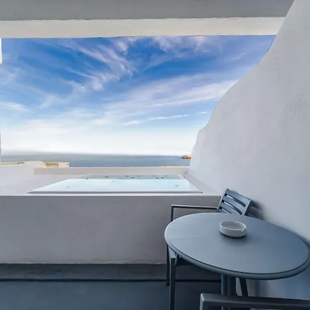 Serenita Luxury Szálloda Akrotírion