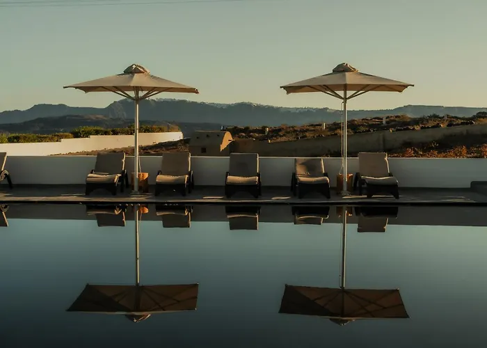 Serenita Luxury 酒店 Akrotírion