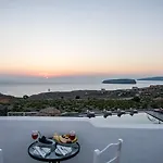 Serenita Luxury Hotel