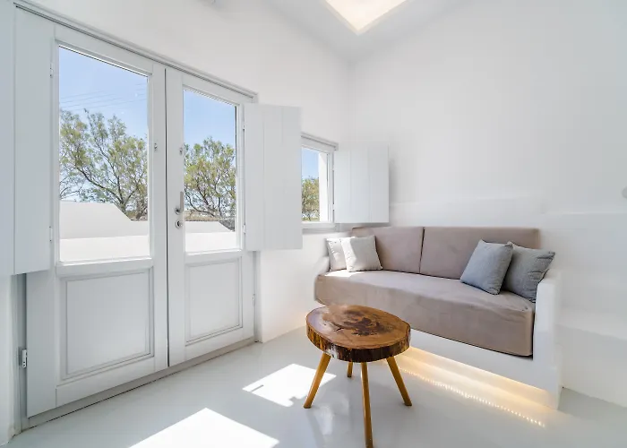 Hotel Serenita Luxury Akrotiri (Santorini)